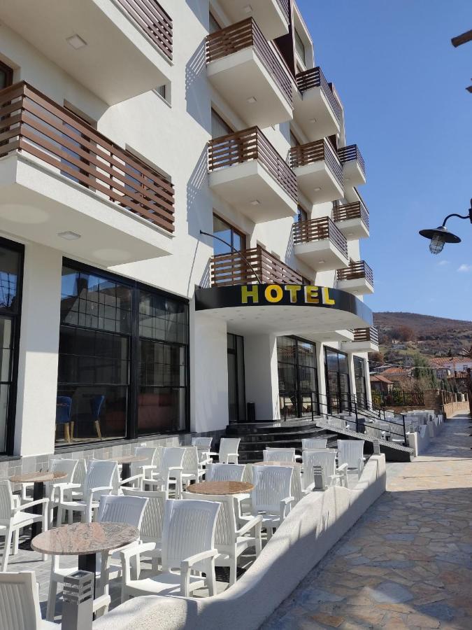 Grand Hotel Pogradec Tushemisht Exterior foto