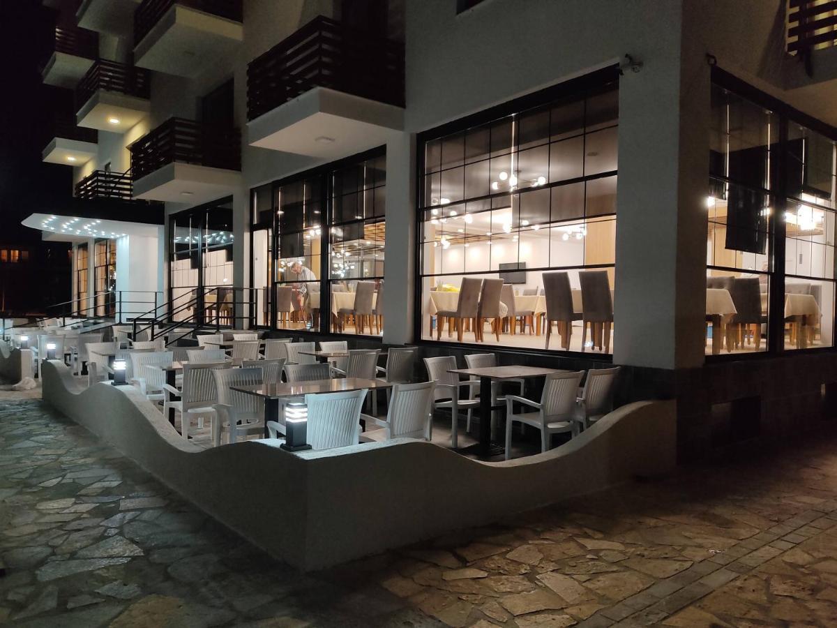 Grand Hotel Pogradec Tushemisht Exterior foto